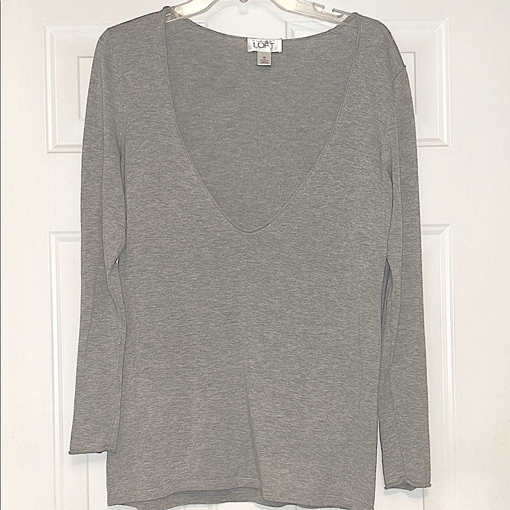 The Loft Pima Cotton V-Neck Long Sleeve Top M Gray Basic Minimalist Lagenlook